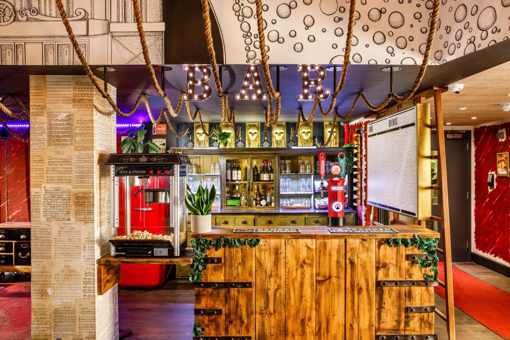 Ibis Styles London Southwark - Near Borough Market Bagian luar foto