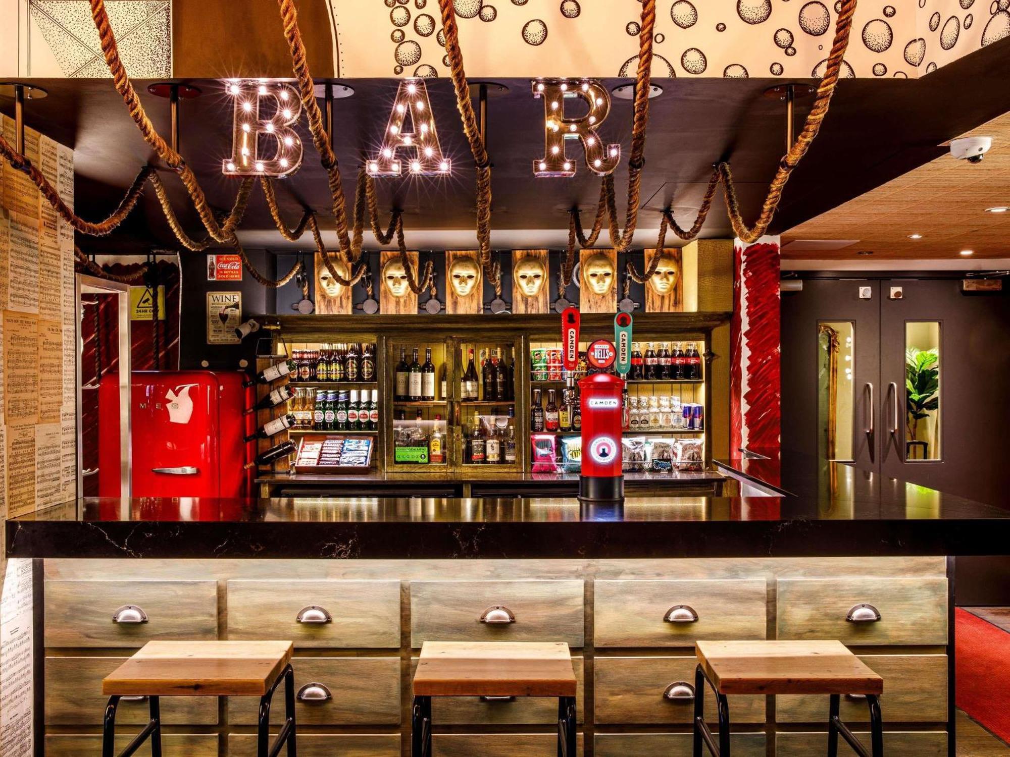 Ibis Styles London Southwark - Near Borough Market Bagian luar foto